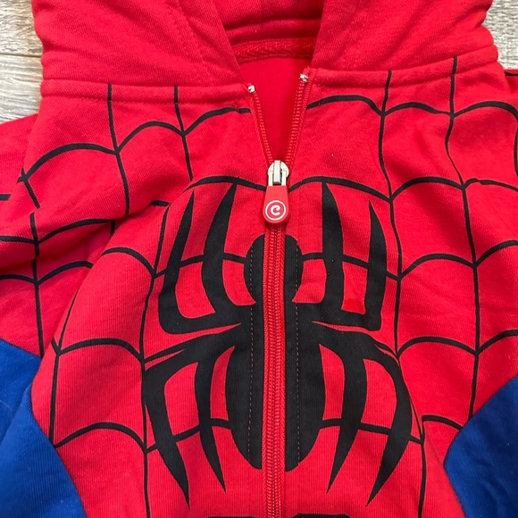 Cubcoats Spider-Man Hooded Zip-Up Sweatshirt transforms into Stuffie Youth 8 - Picture 2 of 12